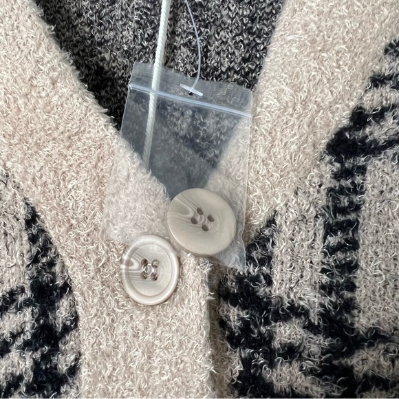 JOIE • Black & Tan Plaid Button Down Cardigan Soft Size XS - Picture 4 of 8